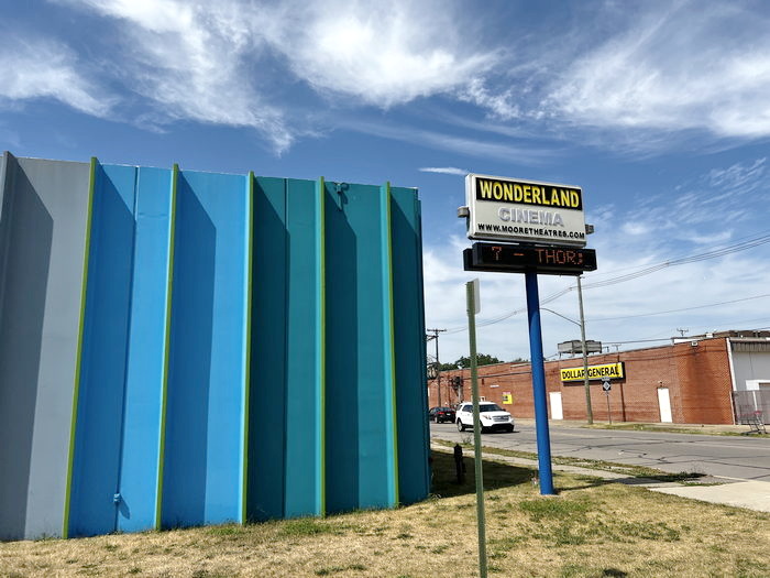 Wonderland Cinema - July 2 2022 Photo (newer photo)